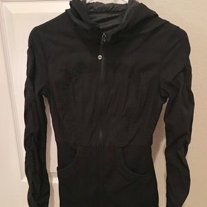 Lululemon reversible jacket, worn twice!